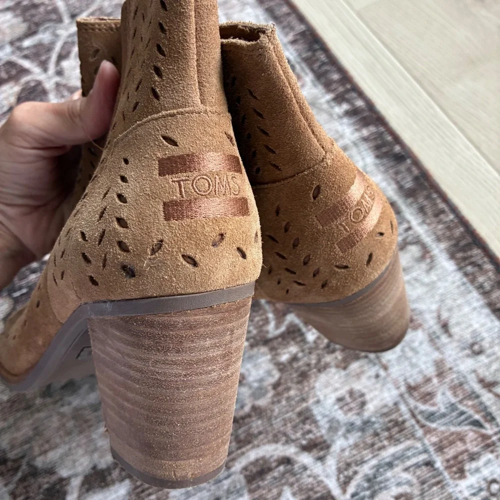 Toms majorca perforated